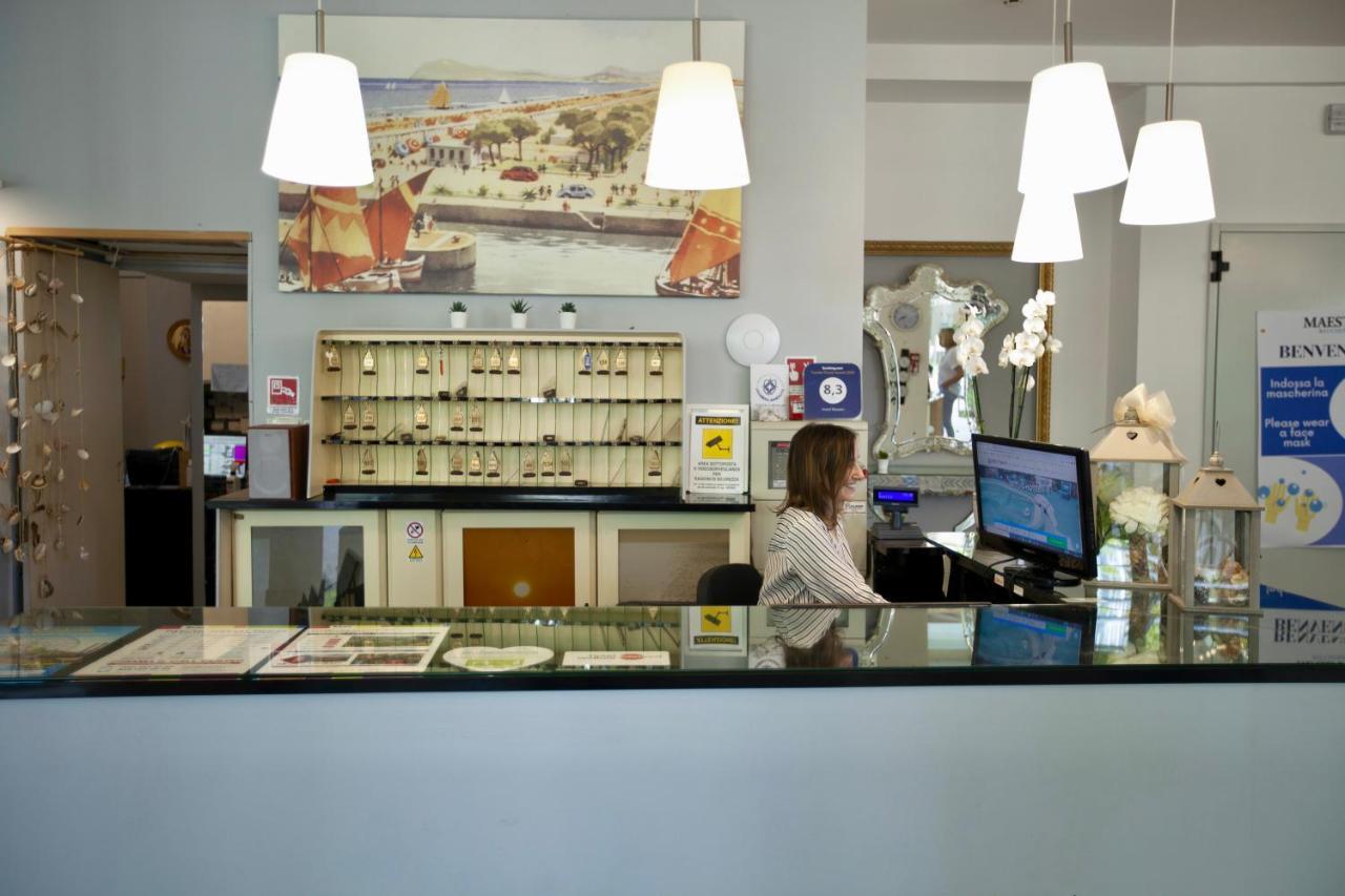 Hotel Maestri Riccione Kültér fotó
