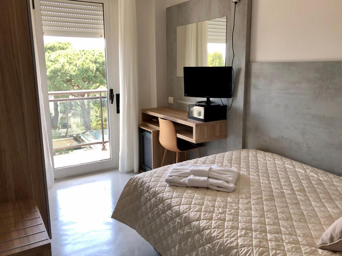 Hotel Maestri Riccione Kültér fotó