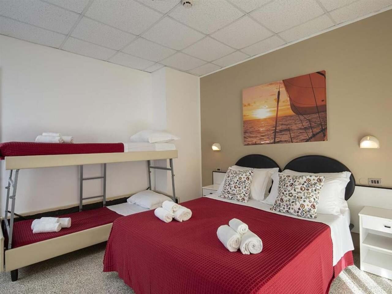 Hotel Maestri Riccione Kültér fotó