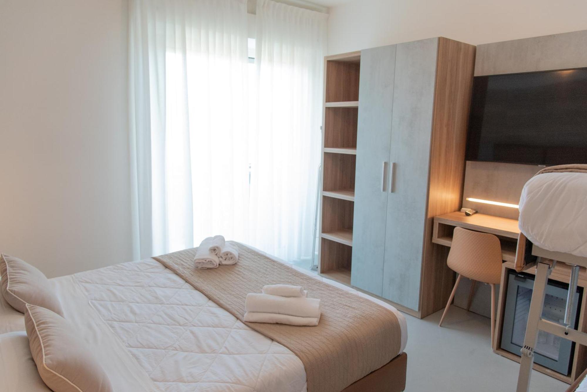Hotel Maestri Riccione Kültér fotó