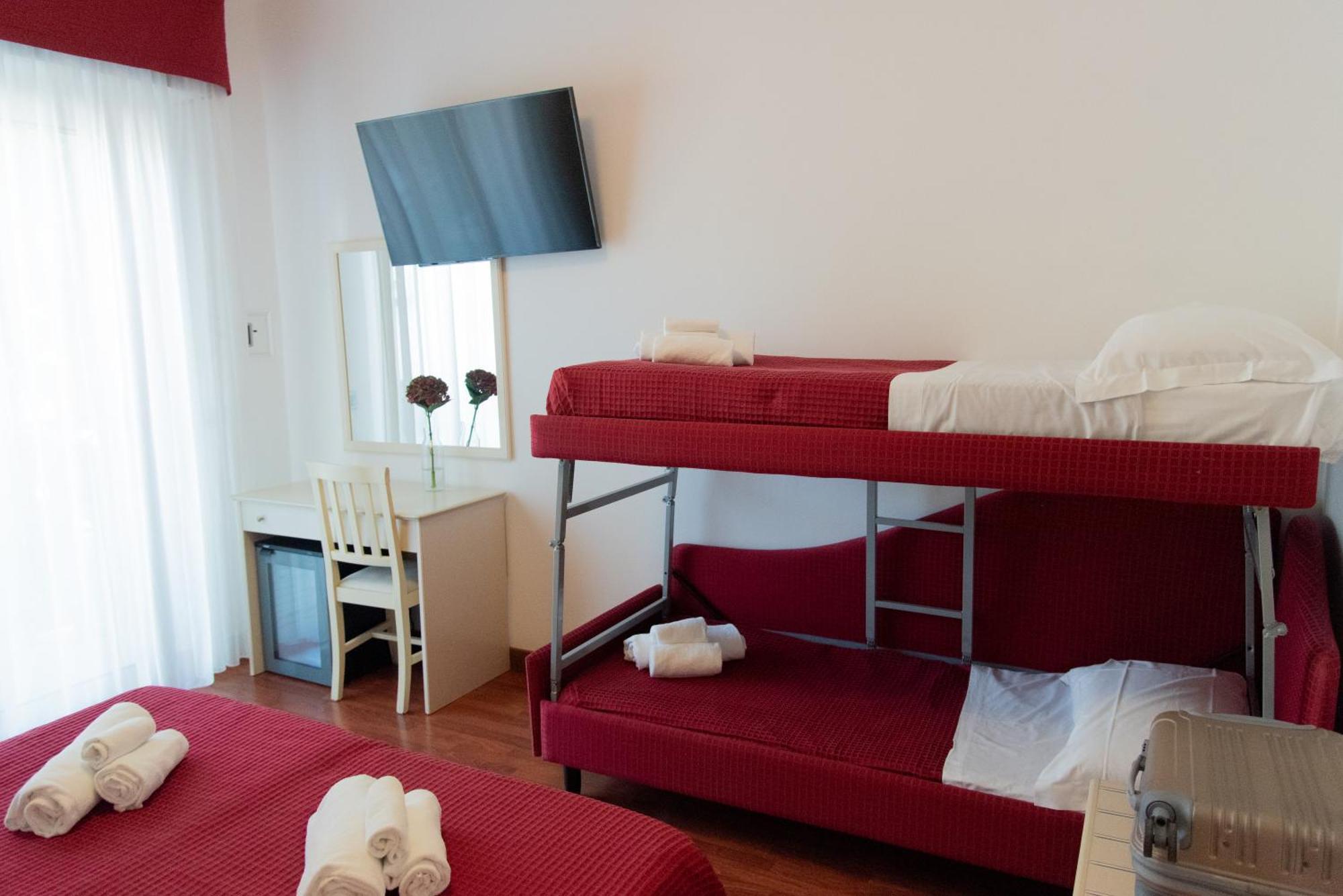 Hotel Maestri Riccione Kültér fotó