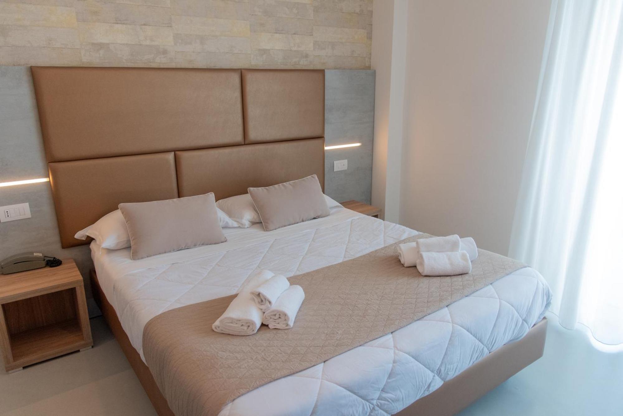 Hotel Maestri Riccione Kültér fotó