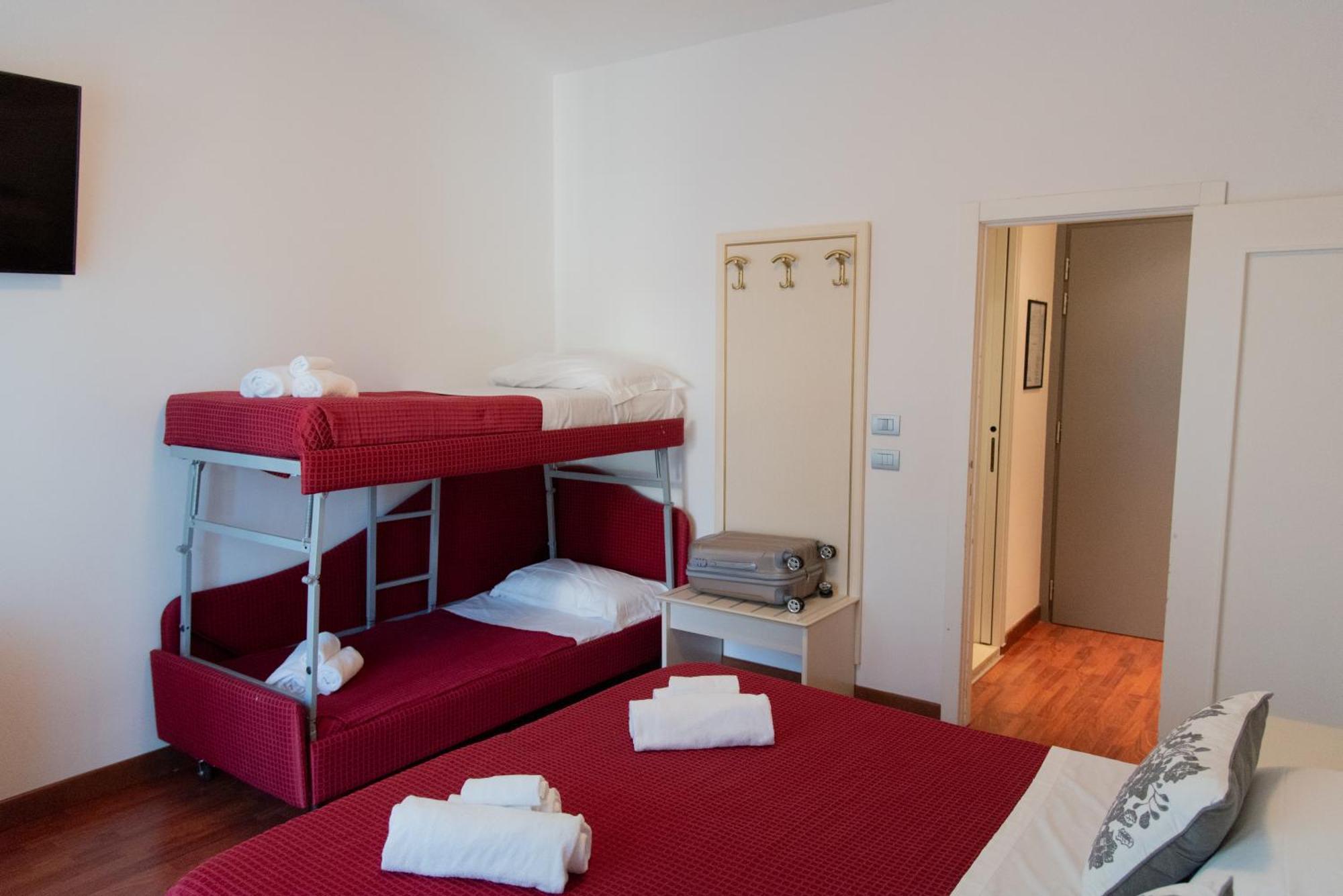 Hotel Maestri Riccione Kültér fotó