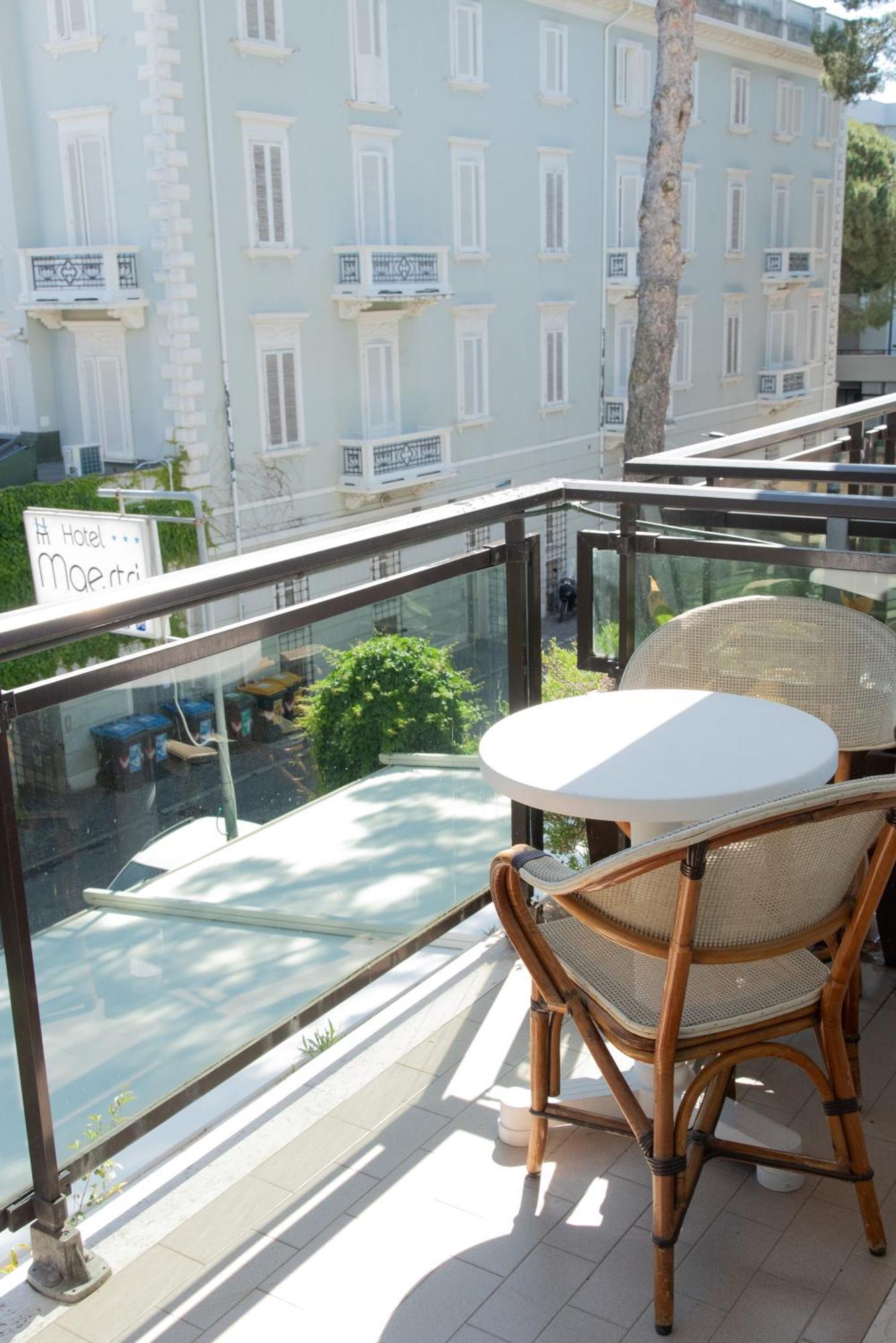 Hotel Maestri Riccione Kültér fotó